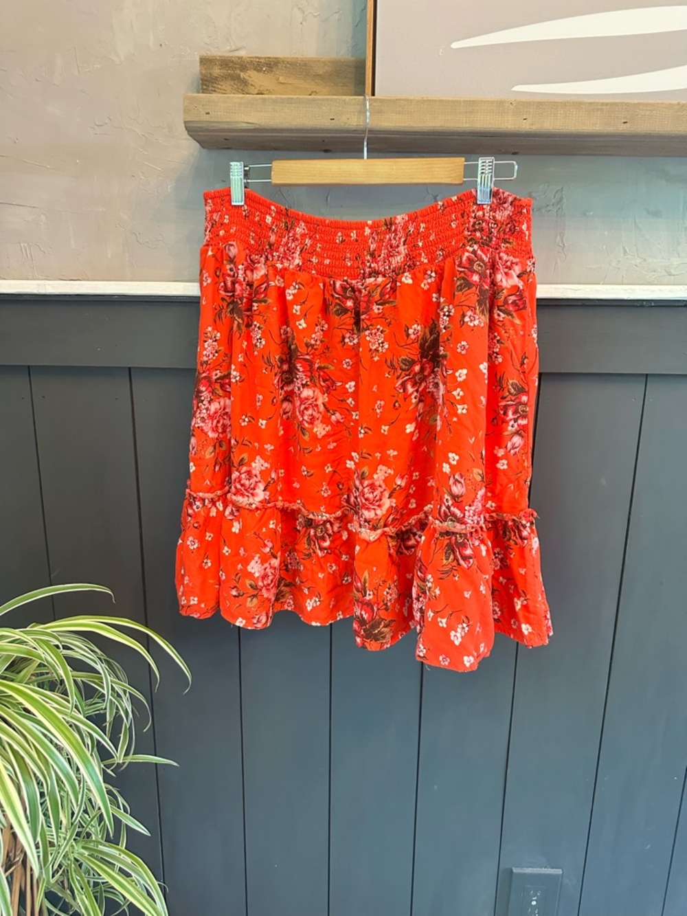 Torrid Plus Red Floral Mini Challis Smocked Waist Ruffle Skirt size2